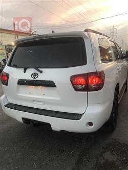 Toyota Sequoia